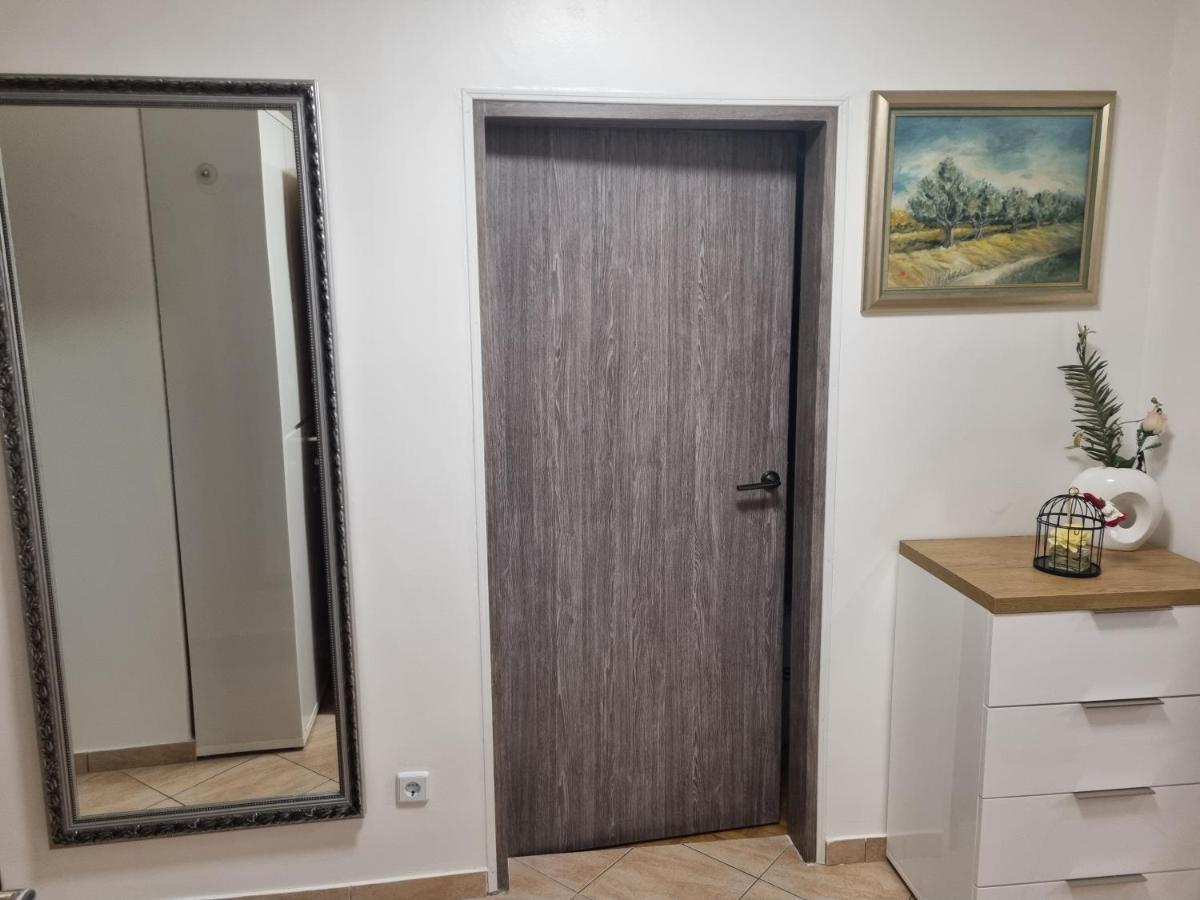 Apartma Lumas Κόπερ Εξωτερικό φωτογραφία