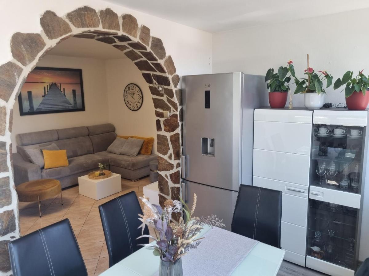Apartma Lumas Κόπερ Εξωτερικό φωτογραφία